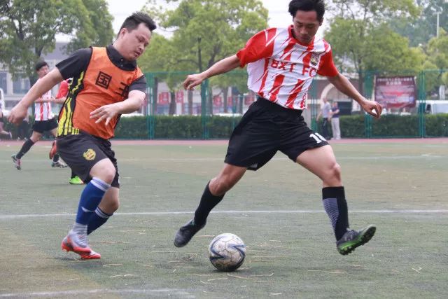 胡金秋17+16广厦逆转新疆 林崴26分同曦胜天津